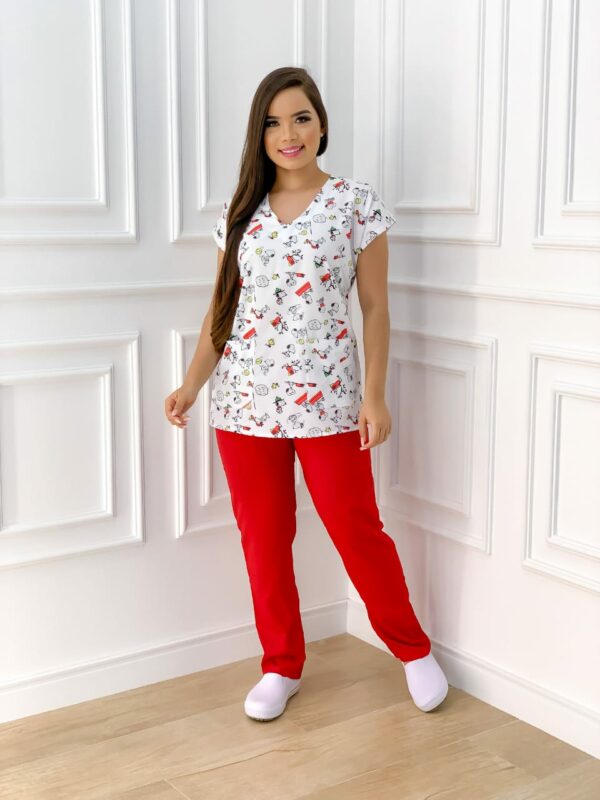 Scrubs Snoopy Branco - Image 2