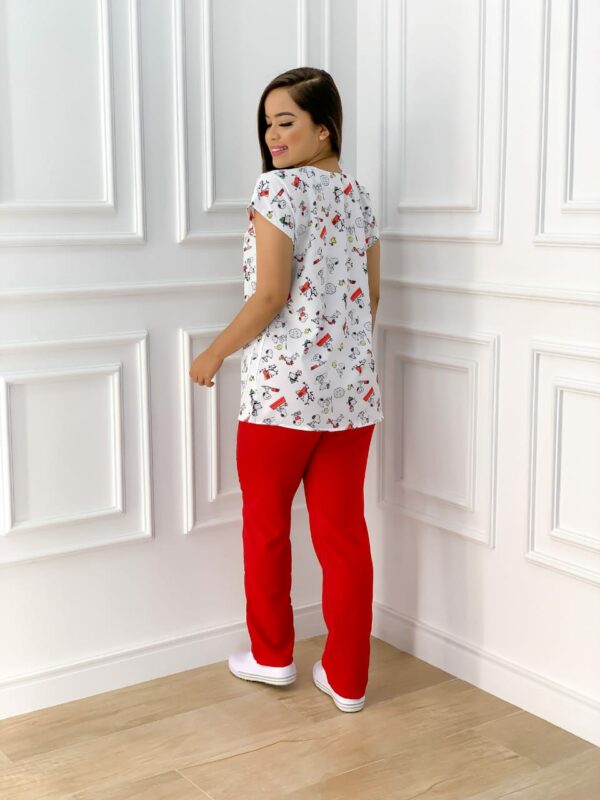 Scrubs Snoopy Branco - Image 3
