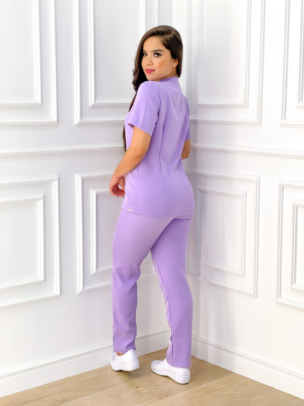 Scrubs Catherine Alfaiataria Lavanda - Image 3