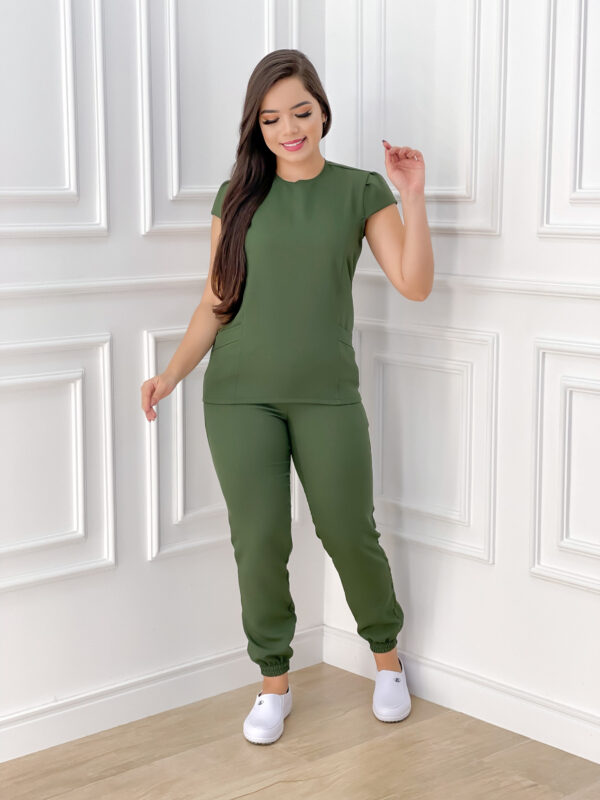 Scrubs Vanessa Alfaiataria Verde Musgo