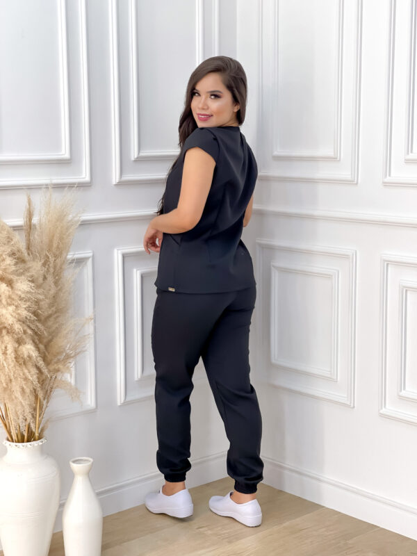 Scrubs Vanessa Alfaiataria Preto - Image 3