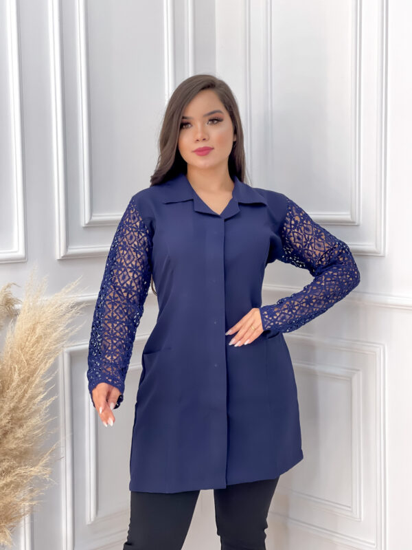 Jaleco Oxford Manga Renda Azul Marinho - Image 3