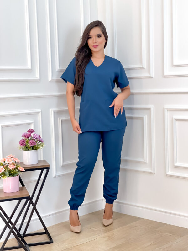 Scrubs Oxfordine Jogger com Manga Petróleo