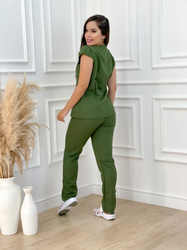Scrubs Maria Melange Verde Musgo - Image 4