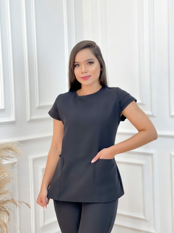 Scrubs Bianca Preto - Image 4