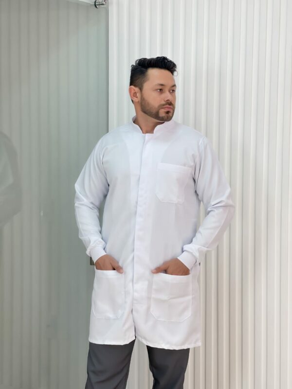 Jalecos Gola Padre e Punho Gabardine Masculino