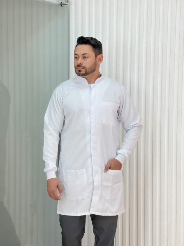 Jalecos Gola Padre e Punho Gabardine Masculino - Image 2