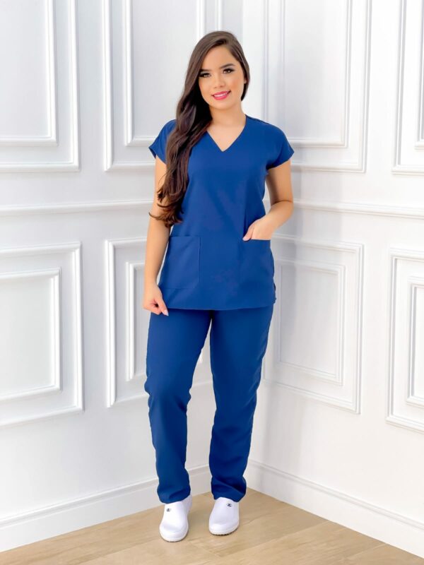 Scrubs Básico Petroleo - Image 2