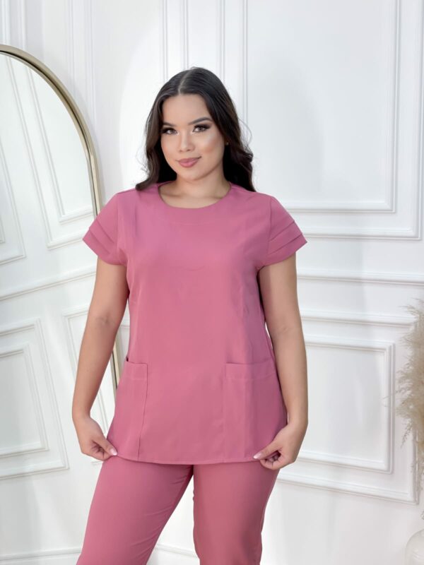 Scrubs Bianca Alfaiataria Rosé