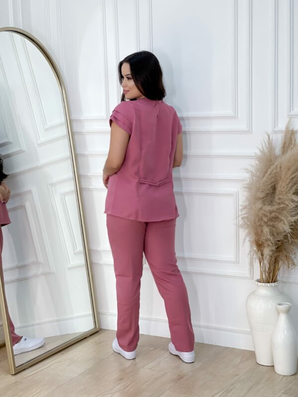 Scrubs Bianca Alfaiataria Rosé - Image 3