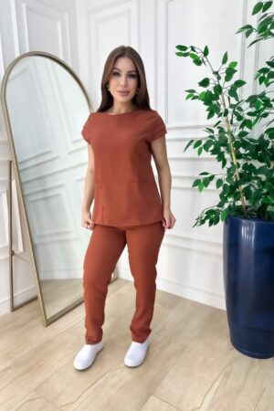 Scrubs Bianca Alfaiataria Conhaque