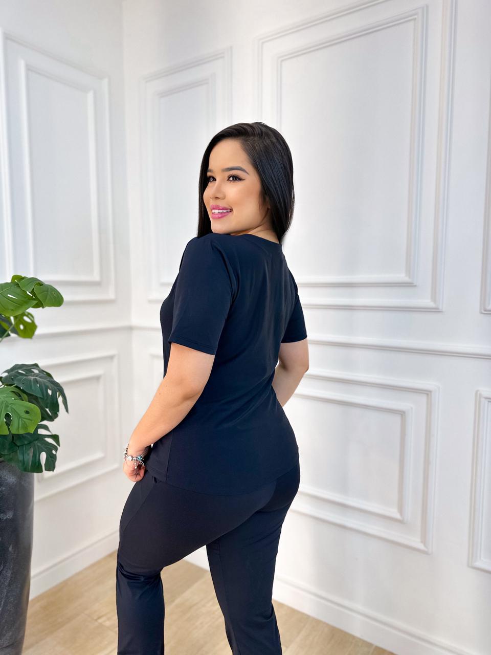 Scrubs Malha Tecnológica Preto - Imagem 2