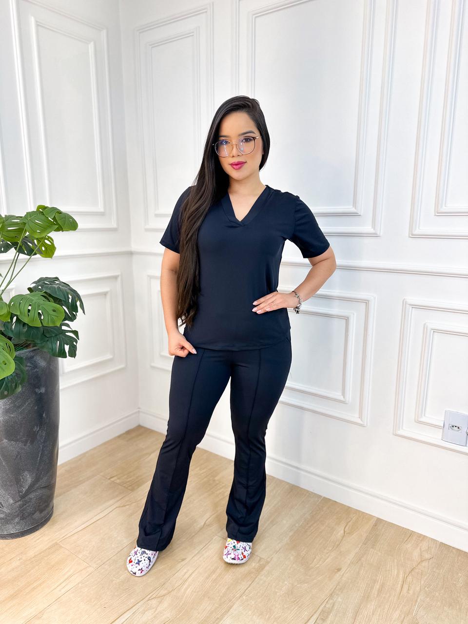 Scrubs Malha Tecnológica Preto