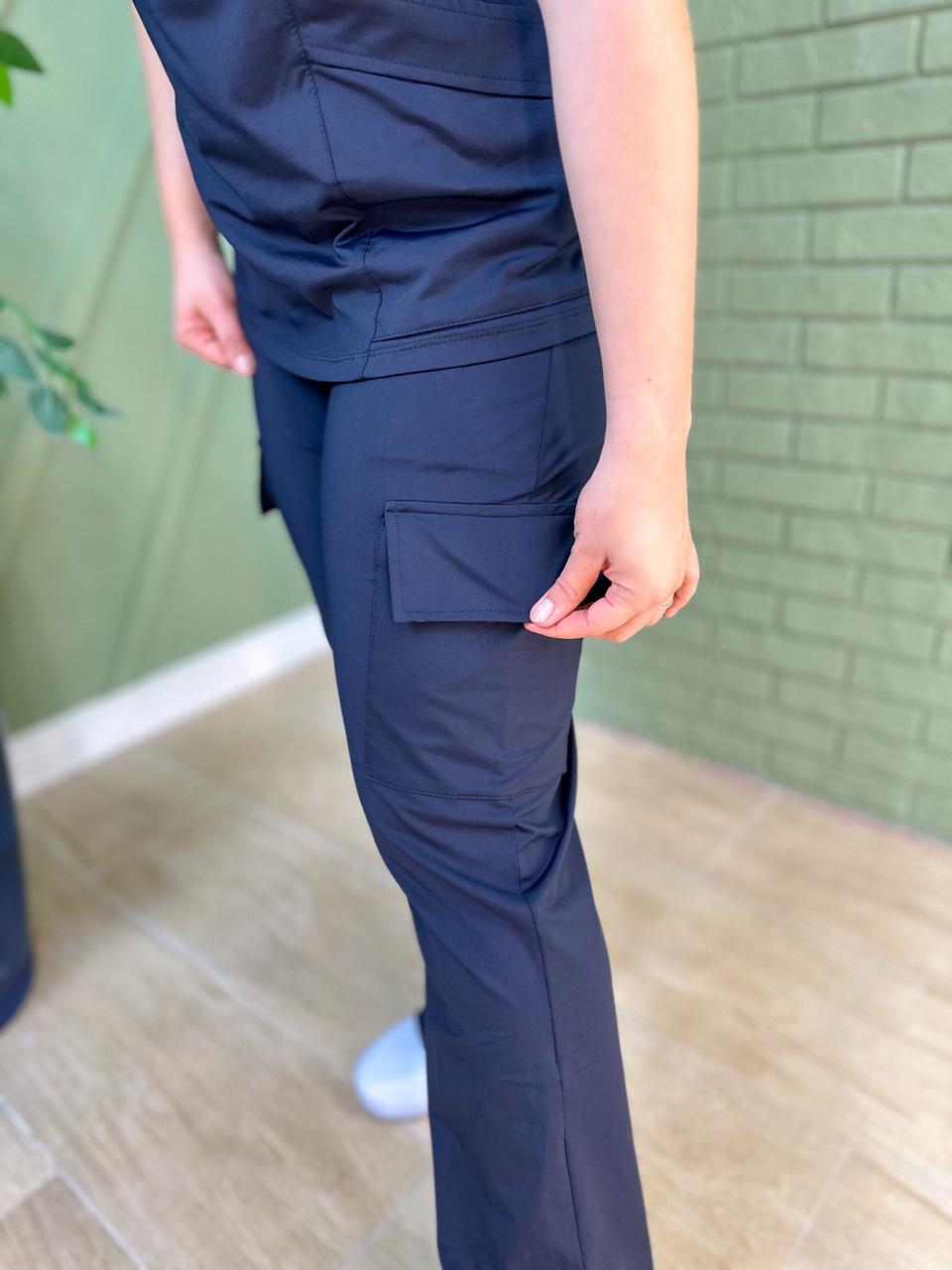 Scrubs Malha Tecnológica Cargo Preto - Imagem 2